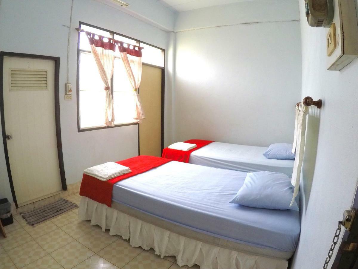 Fame Guesthouse Chumphon Εξωτερικό φωτογραφία